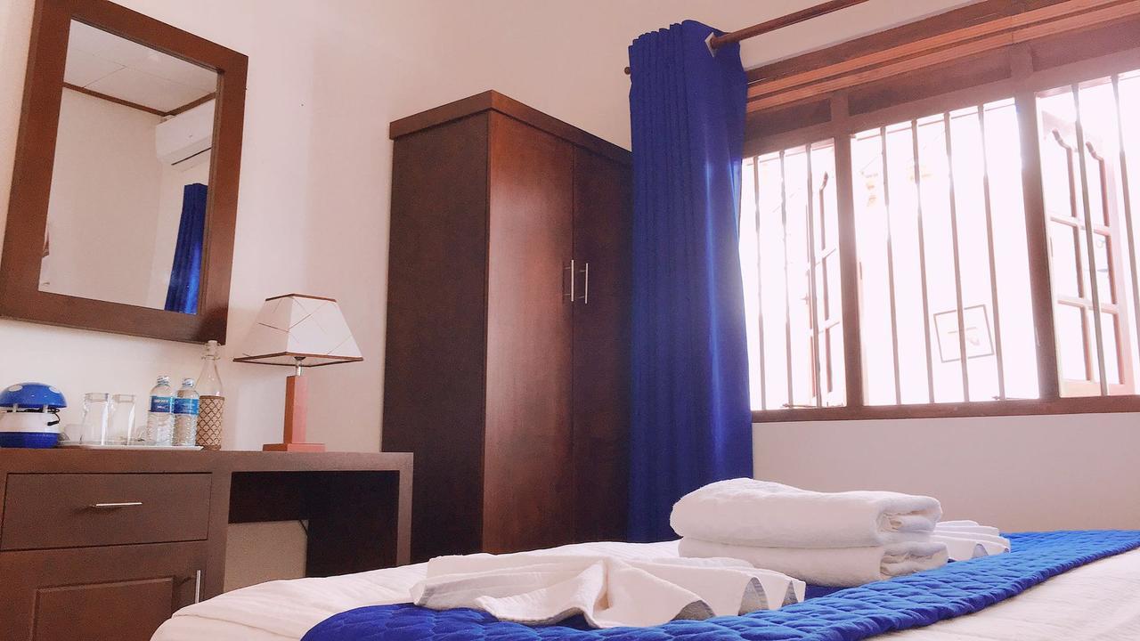 Blue Whale Holiday Hotel Mirissa Exterior foto
